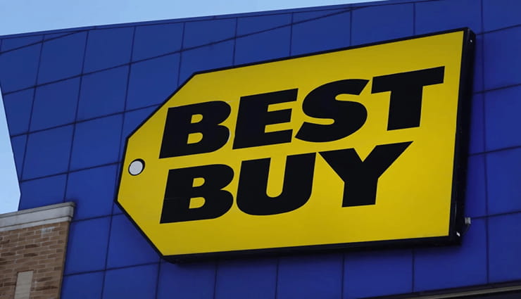 شرکت best buy با لوگو زرد رنگ