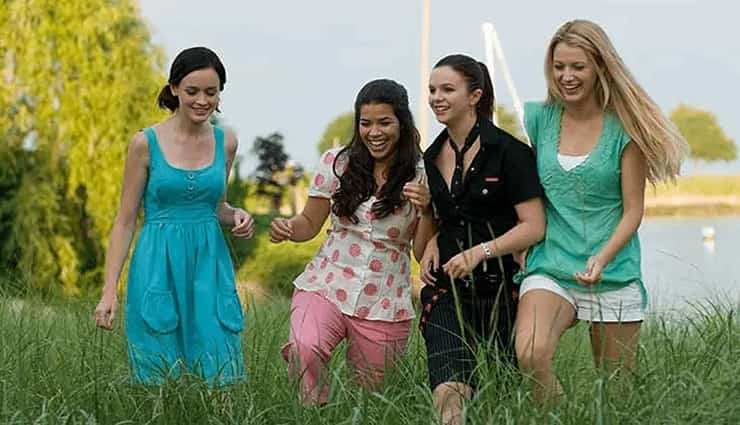 فیلم The Sisterhood of the Traveling Pants فیلم خواهری از سفر آرزوها