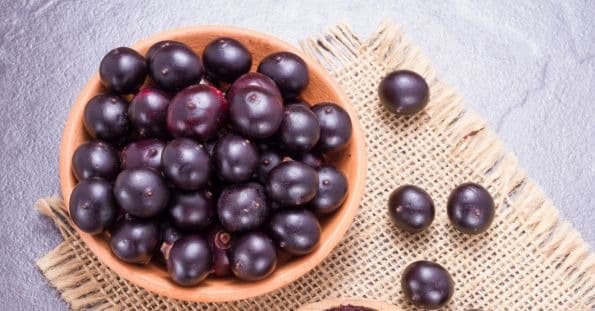 میوه های بنفش آکای بری (Acai Berry)